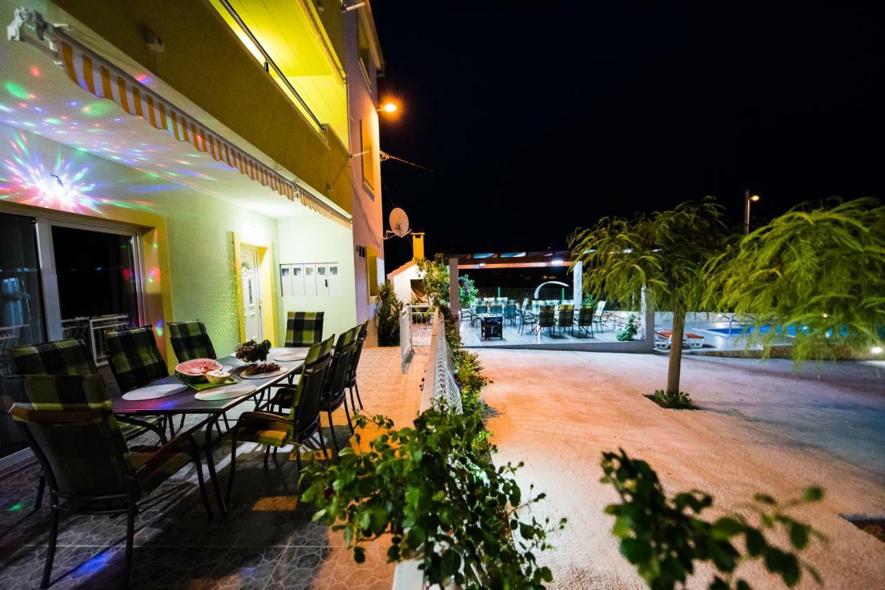 Over The Skyline Podstrana Exterior photo